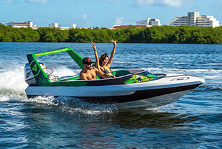 SPEED BOAT TOUR AND SNORKEL IN CANCUN